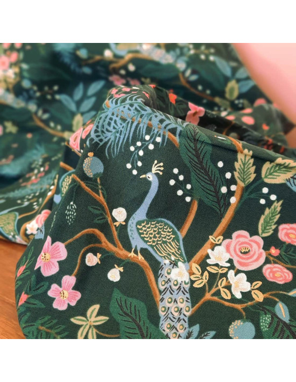 Cranberry, tissu coton Vintage Garden Peacock Hunter dore, fond vert foret green Gold Metallic, Cotton and Steel Rifle paper