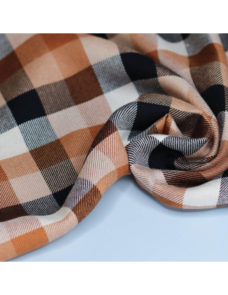 Cranberry tissu twill de viscose Tino check Nougat Meet Milk