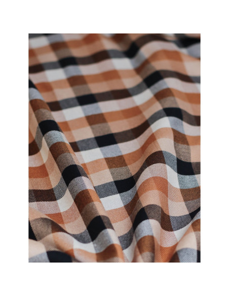 Cranberry tissu twill de viscose Tino check Nougat Meet Milk
