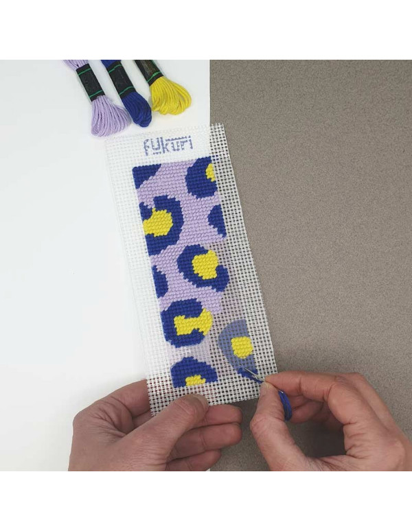 Cranberry, Kit canevas moderne Marque-page Leopard Fukuri