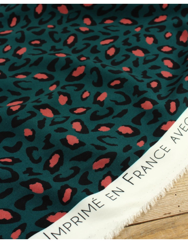 Cranberry, tissu viscose Bagheera vert dark lagune eglantine et zoe