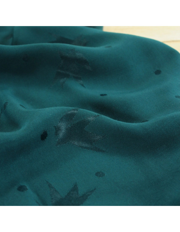 Cranberry, jacquard de viscose streli vert dark lagune eglantine et zoe