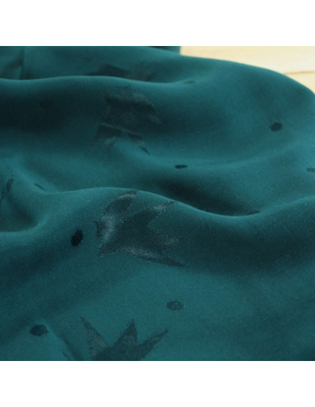 Cranberry, jacquard de viscose streli vert dark lagune eglantine et zoe