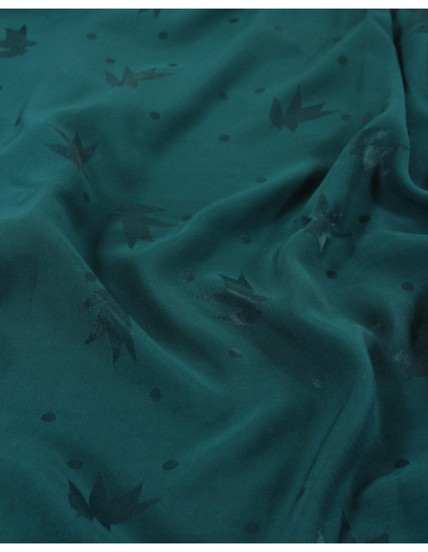 Cranberry, jacquard de viscose streli vert dark lagune eglantine et zoe