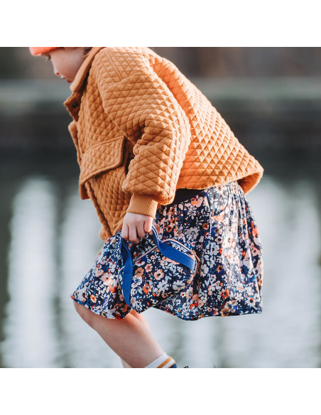 Cranberry satin de viscose flower joy see you at six