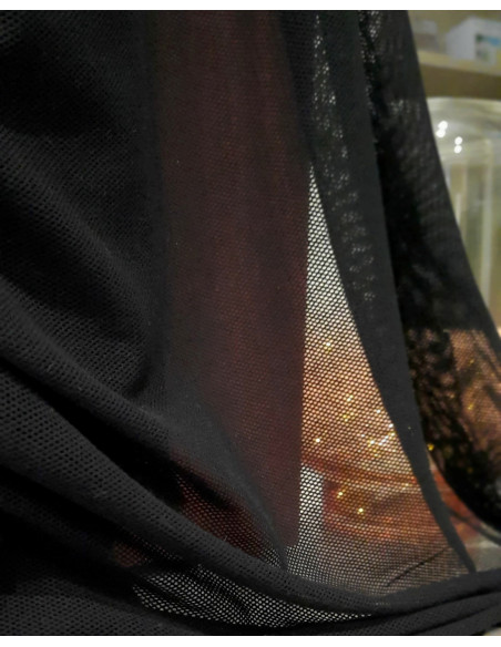 Cranberry tissu tulle de coton biologique noir black c pauli