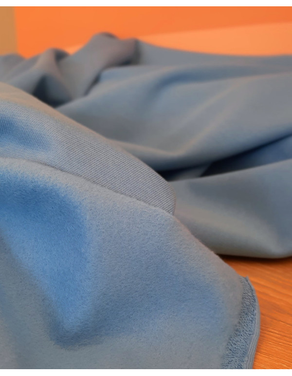 Cranberry sweat gratte de coton biologique interieur doux bleu clair marina 5045 CPauli