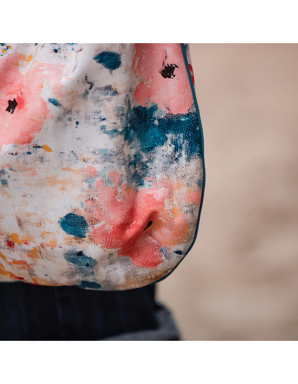 Cranberry, gabardine de coton roses on canvas see you at six