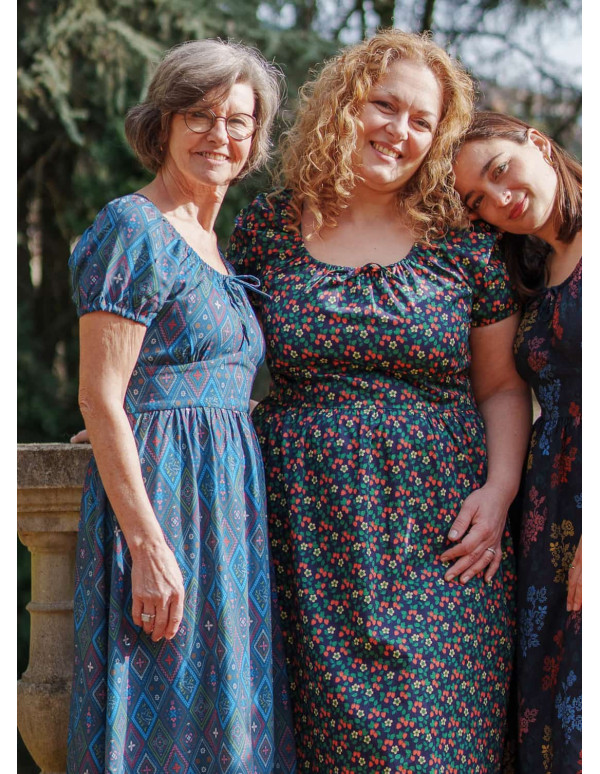 Cranberry, satin de coton mara des bois lise tailor, fraises