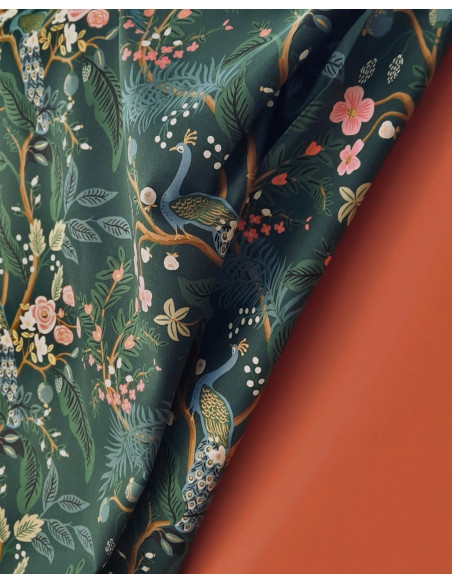 Cranberry, canvas de coton vintage garden peacock hunter gold metallic cotton and steel rifle paper