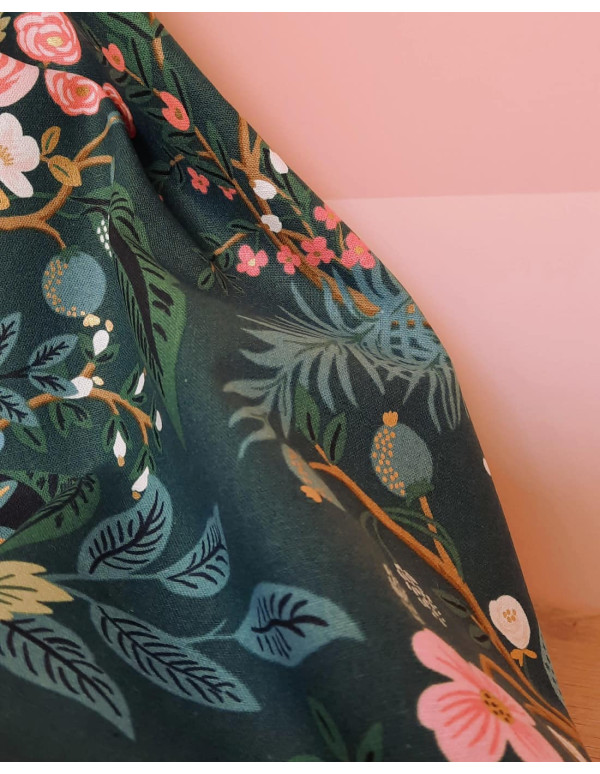 Cranberry, canvas de coton vintage garden peacock hunter gold metallic cotton and steel rifle paper