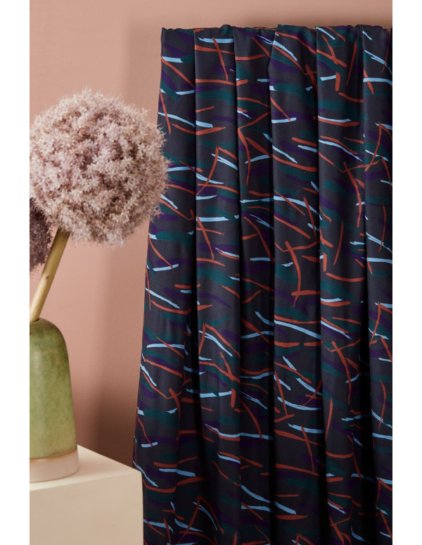 cranberry twill de viscose fuji night fond bleu nuit atelier brunette