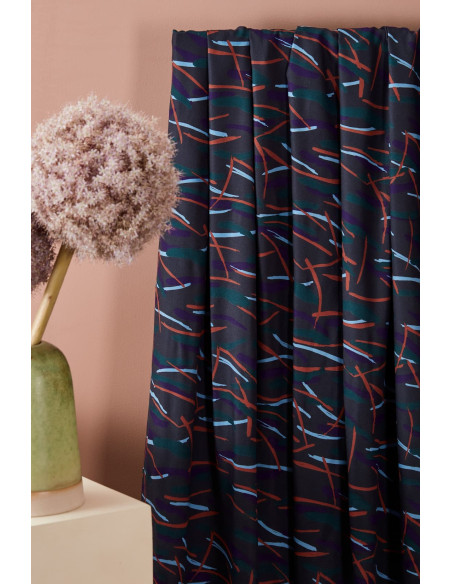 cranberry twill de viscose fuji night fond bleu nuit atelier brunette
