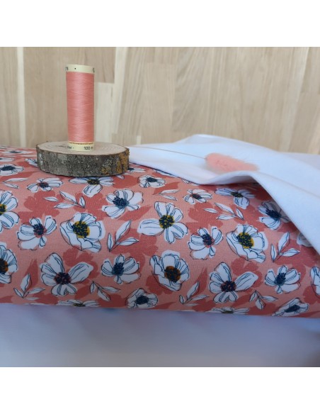 Jersey de coton bio Cranberry, Anémones blanches, Fond rose pivoine