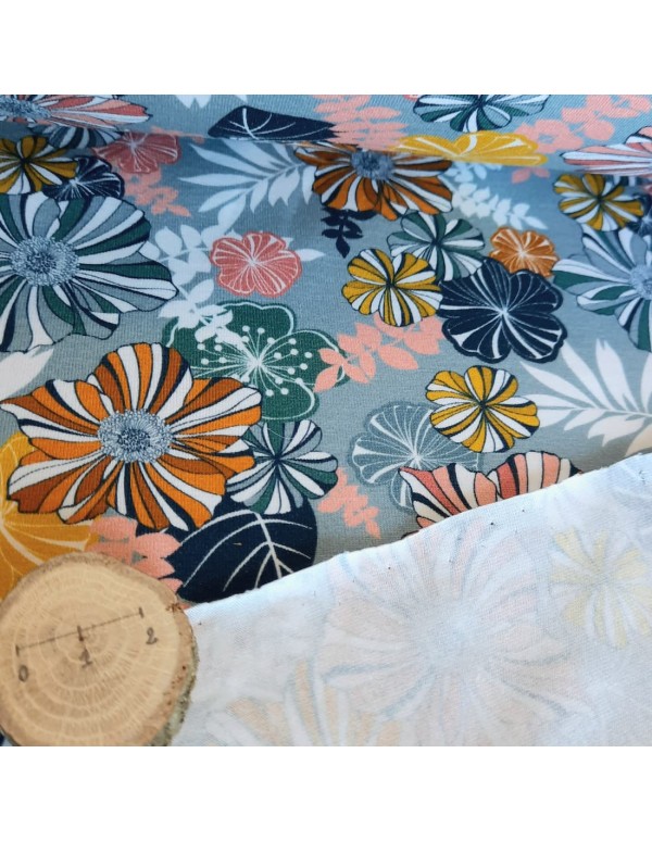 Jersey de coton bio Cranberry, Multi fleurs, sur fond bleu orage