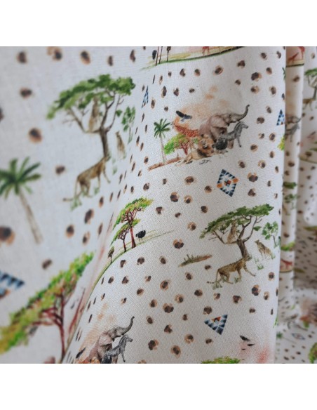 Popeline de coton biologique GOTS, Cranberry, Savane et animaux, fond écru