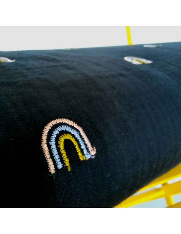 Double gaze de coton Cranberry, arc-en-ciel brodés, noir