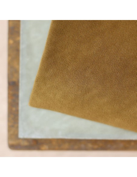 Cranberry, Gabardine legere et souple de coton biologique, effet twill, couleur Olive clair, La Maison Naive