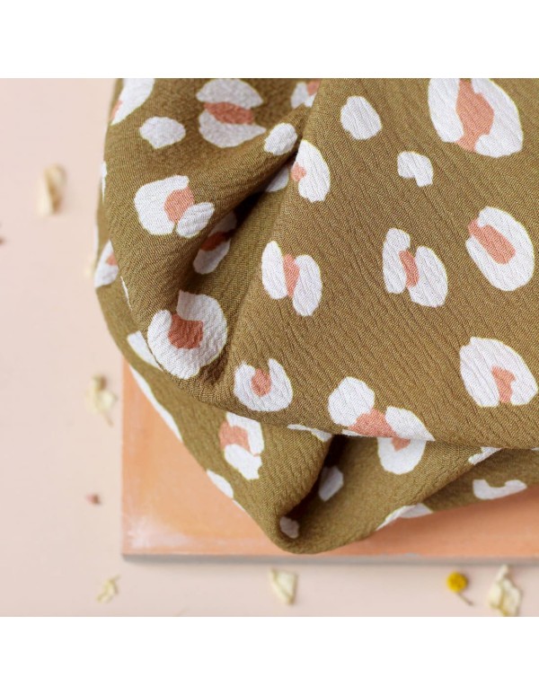 Cranberry, Crepe Marocain de Viscose, Leo Olive clair, La Maison Naive