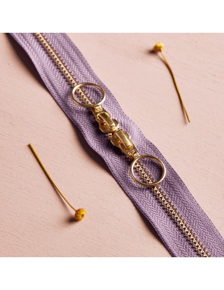 Cranberry, Zip double curseur Gold, Violet clair Divine Parma, 40 cm, Atelier Brunette