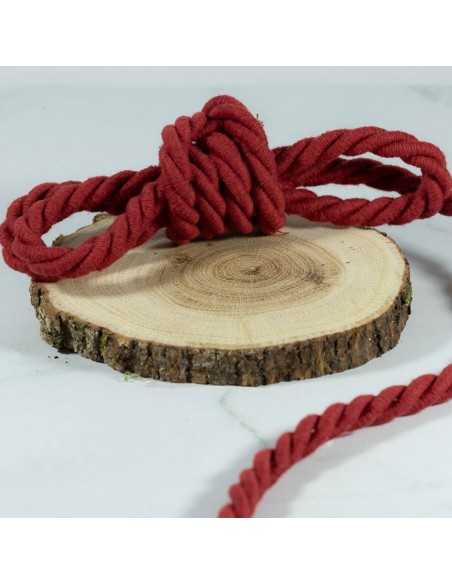 Cranberry, Cordon de coton torsade, souplesse medium, rouge fonce, 10mm
