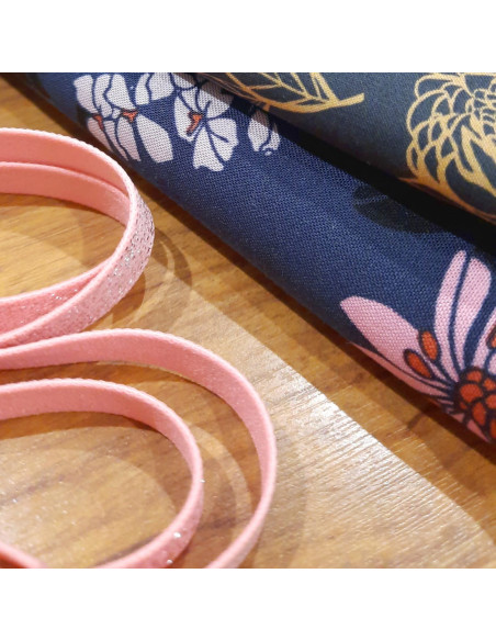 Cranberry Elastique lurex argenté sur fond rose 1 cm