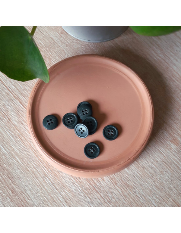 Cranberry, Boutons Noir gris en bioresine Mate, 15mm