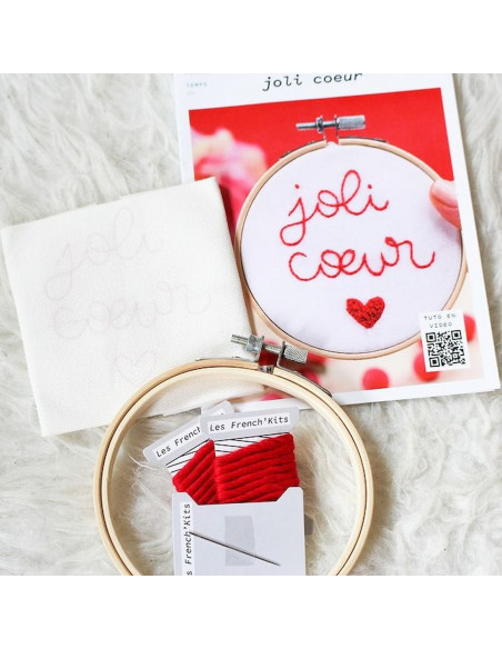 Cranberry, Kit broderie avec tambour Joli coeur Les French kits