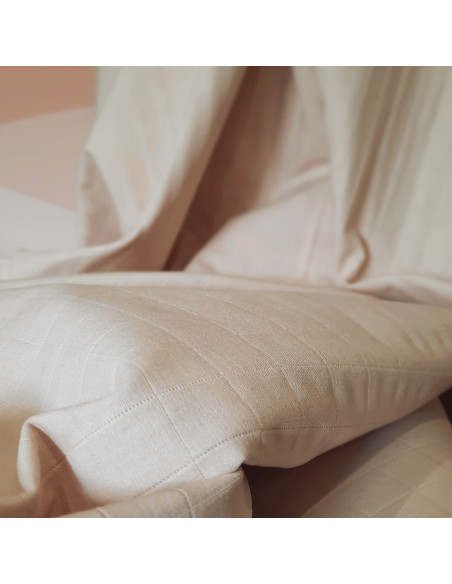 Cranberry, Coton matelasse couleur rose clair, France Duval Stalla