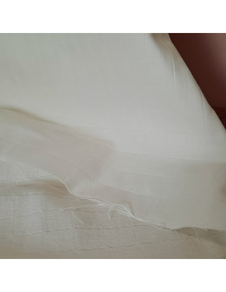 Cranberry, Coton matelasse couleur blanc casse, France Duval Stalla