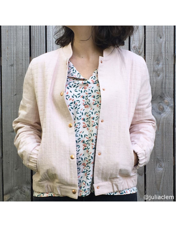 juliaclem, Coton matelasse couleur rose clair, France Duval Stalla