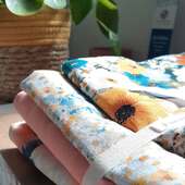 Bon weekeeeend !! 🌸✨
 
Couture, repos, chill, jardinage, boulot, vous prévoyez quoi?

Ici weekend sportif au Havre, coucou aux havrais qui passent par ici 👋

Tissus See you at Six disponibles sur Cranberry 🌱

@seeyouatsixfabric #cranberry_mercerie #seeyouatsixfabric #seeyouatsix #tissufleuri #lovefabrics