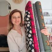 Cranberry en bref ❤️

▫️ Des tissus certifiés aux matières sélectionnées (pas de fibres synthétiques quand on peut s'en passer)

▫️ Des colis au packaging anti-gaspi (recyclés, recyclables, réutilisables)

▫️ Une boutique en ligne et sur RDV (en visio ou sur place, à 25min à l'Ouest de Toulouse)

Acheter sur Cranberry, c'est soutenir une petite commerçante soucieuse de l'environnement et de la qualité de ses produits ! ❤️

A bientôt en ligne ou sur RDV 😘

#cranberry_mercerie #couturetoulouse #tissuaddicted #tissusresponsables #jaimelacouture