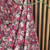 🎁✨️ De nouvelles batistes de coton Liberty au goût de fêtes sont arrivées sur Cranberry ! Mais assez sobres pour rester dans l'optique de porter ses cousettes pour toutes les occasions 🌱

Elles sont à -10% et en très petites quantités, j'espère qu'elles vous plairont 🥰

Qualité et douceur sur une jolie blouse, une chemise ou une jupe élastiquée à paillettes... Qu'est-ce qui vous inspire le plus ?

Je vous laisse aller les découvrir sur le eshop ou en boutique sur RDV ! ✨️

#cranberry_mercerie #cranberrymercerie #libertylondon #libertyfabric #libertyoflondon #batistedecoton #tanalawn #tissudequalite #toulousecouture #couturetoulouse #tissuaddict #passiontissu #lovefabric #lacouture #jecoudspourlesfetes